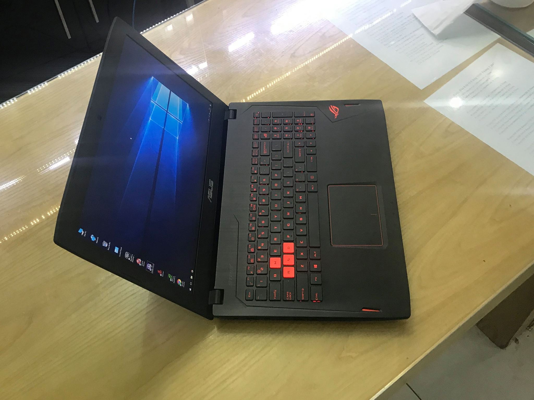 Laptop Asus ROG Strix GL502-1.jpg
